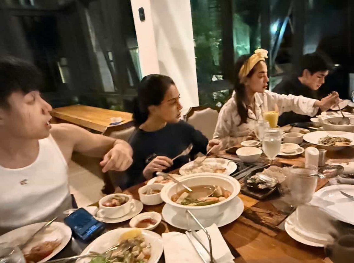 dreyuuuuuh_'s tweet image. HELLO??????? BAGO BA ‘TO PLS SAY YES 😭