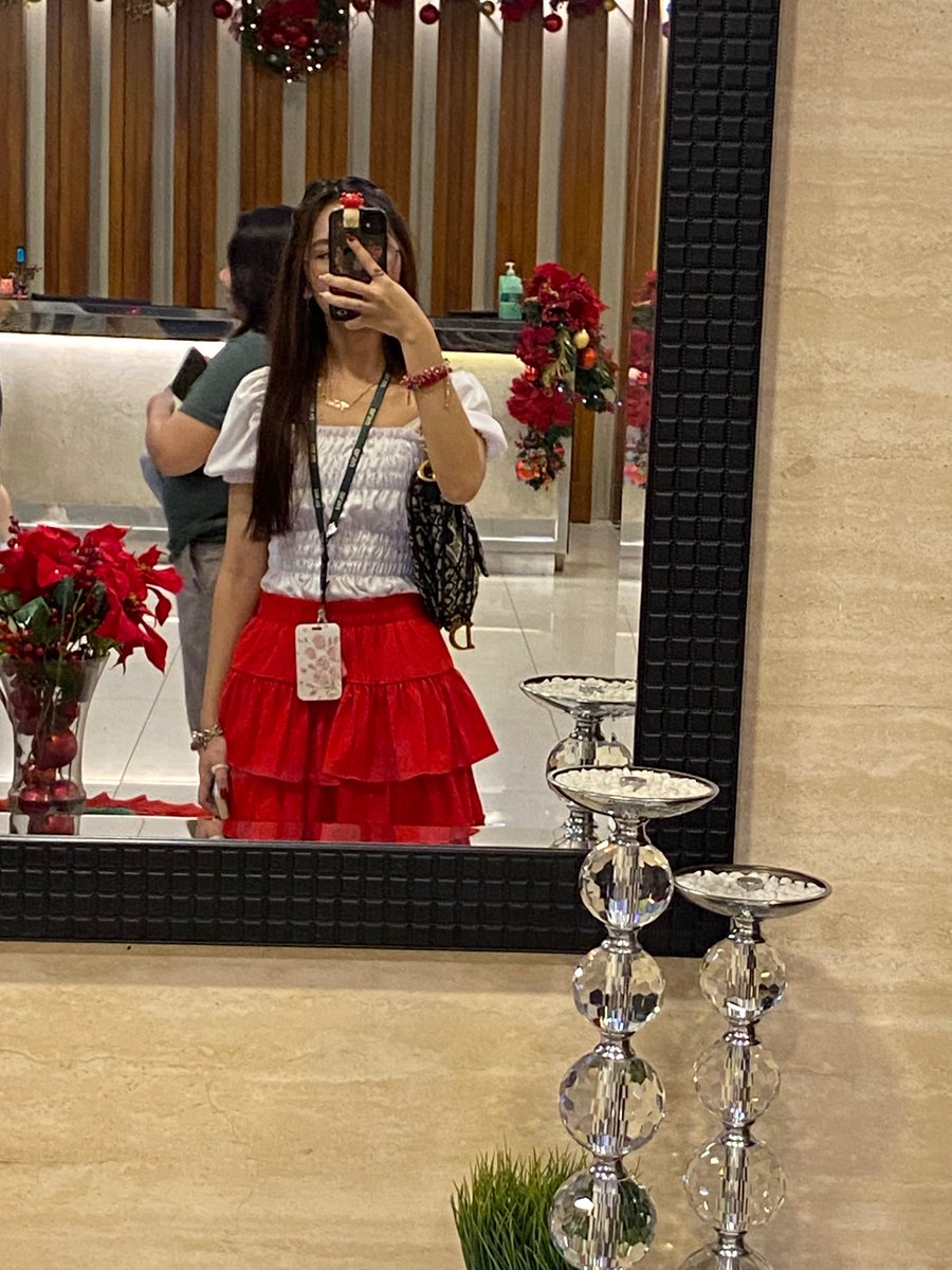 lavpage's tweet photo. outfits i wore last week !!

#lifetwt #archivetwt https://t.co/UzCY9CVZ3S