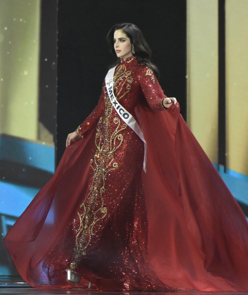 PopCrave's tweet image. Miss Mexico has been crowned Miss Universe 2025.