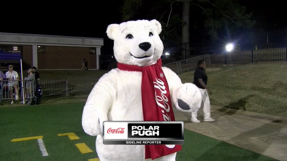 PTNetherton's tweet image. My man @JasonSPugh is the best sideline reporter in the business