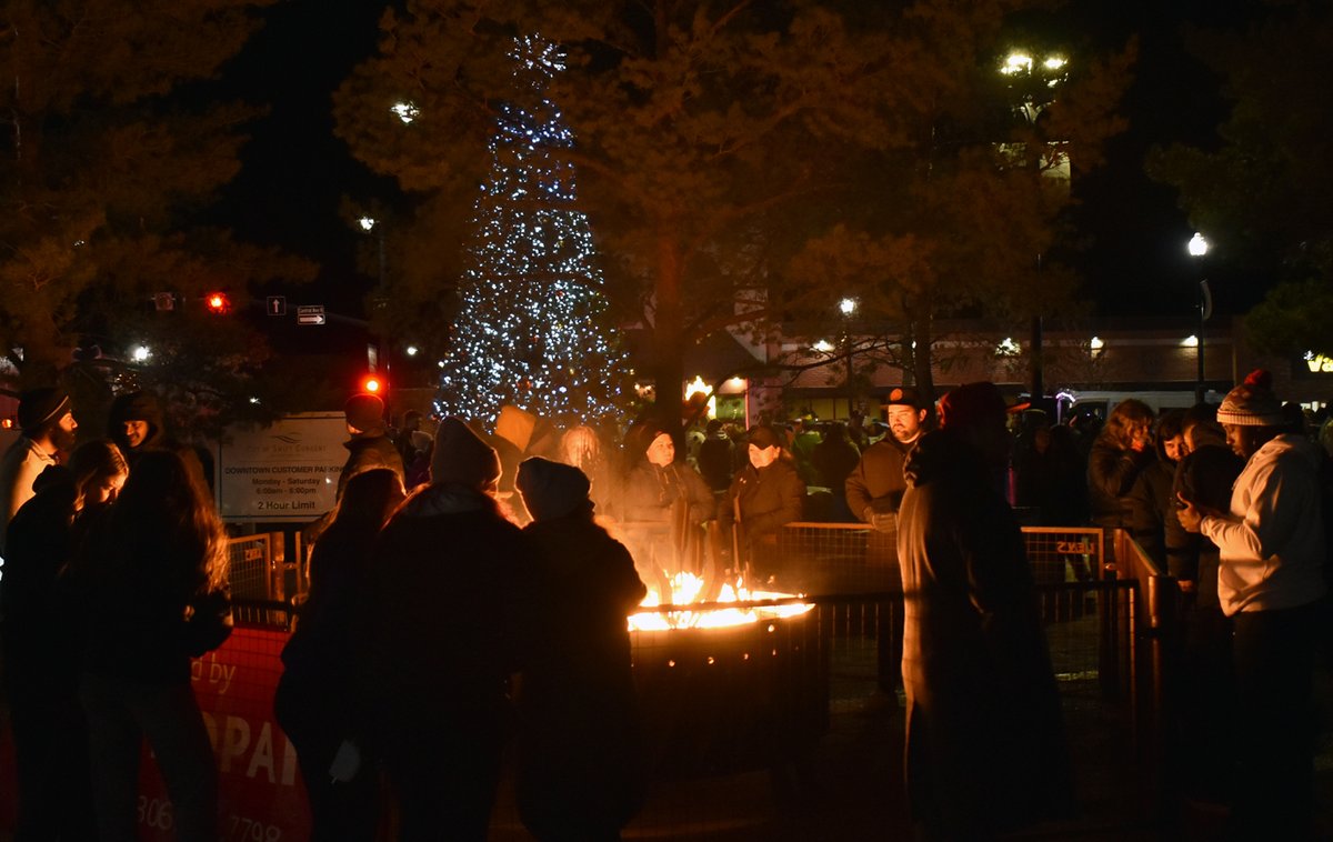 There was a large crowd for tonight’s Christmas tree lighting on Market Square in downtown Swift Current. Santa and Mrs. Claus arrived in a fire truck. Several live performances took place during the evening. #SwiftCurrent  #ChristmasTree