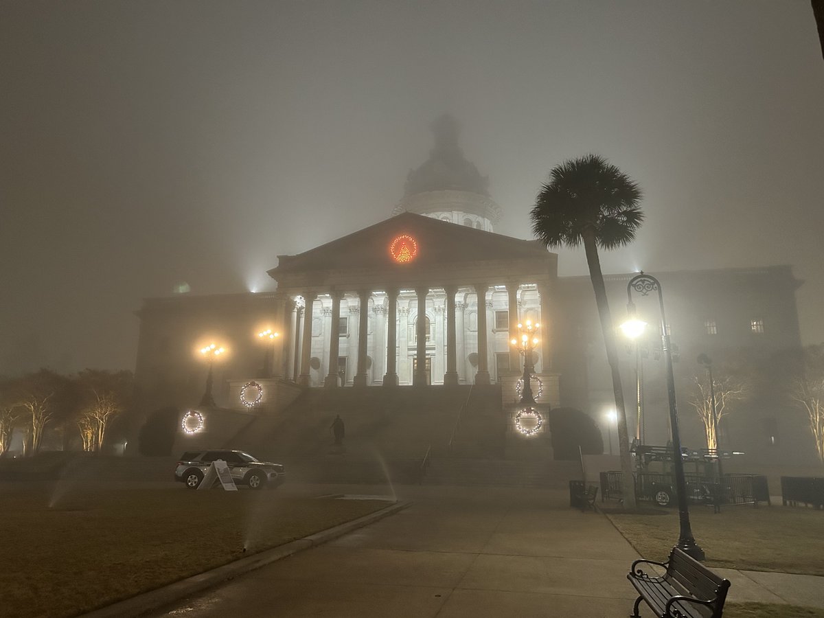 v0mitac0's tweet image. It foggy