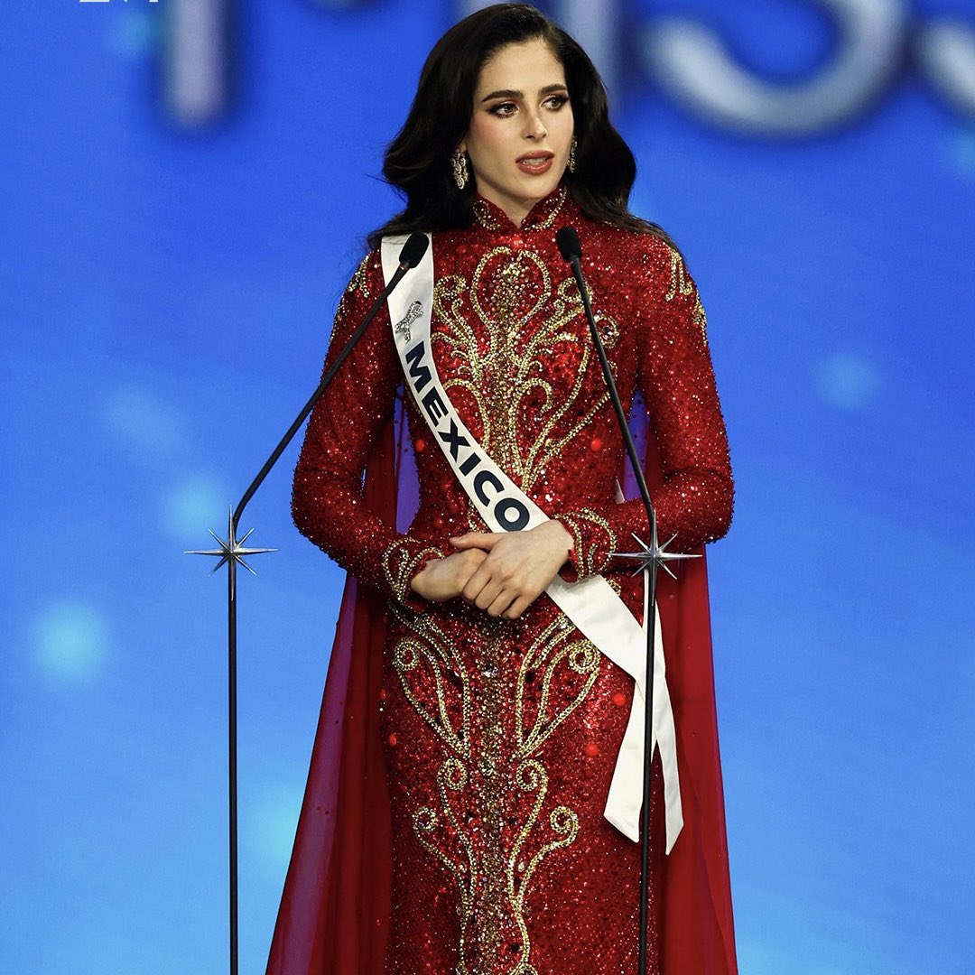 ¡Muchas felicidades a Fátima Bosch, nueva Miss Universo 2025! Una vez más dejas en alto el nombre de México ante el mundo ❤️🇲🇽