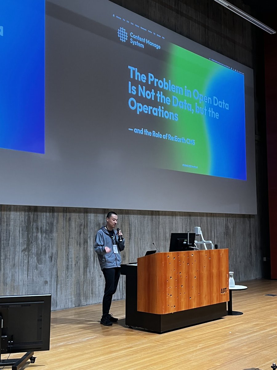 eukaryaofficial's tweet image. 🌏 Day 3 of the main session at FOSS4G 2025 Auckland!
Today we gave a talk on the Re:Earth CMS, and we were happy to see so much interest from the audience.
We’re also here as a Platinum Sponsor — thank you to everyone who stopped by our booth! ✨
#ReEarth #FOSS4G