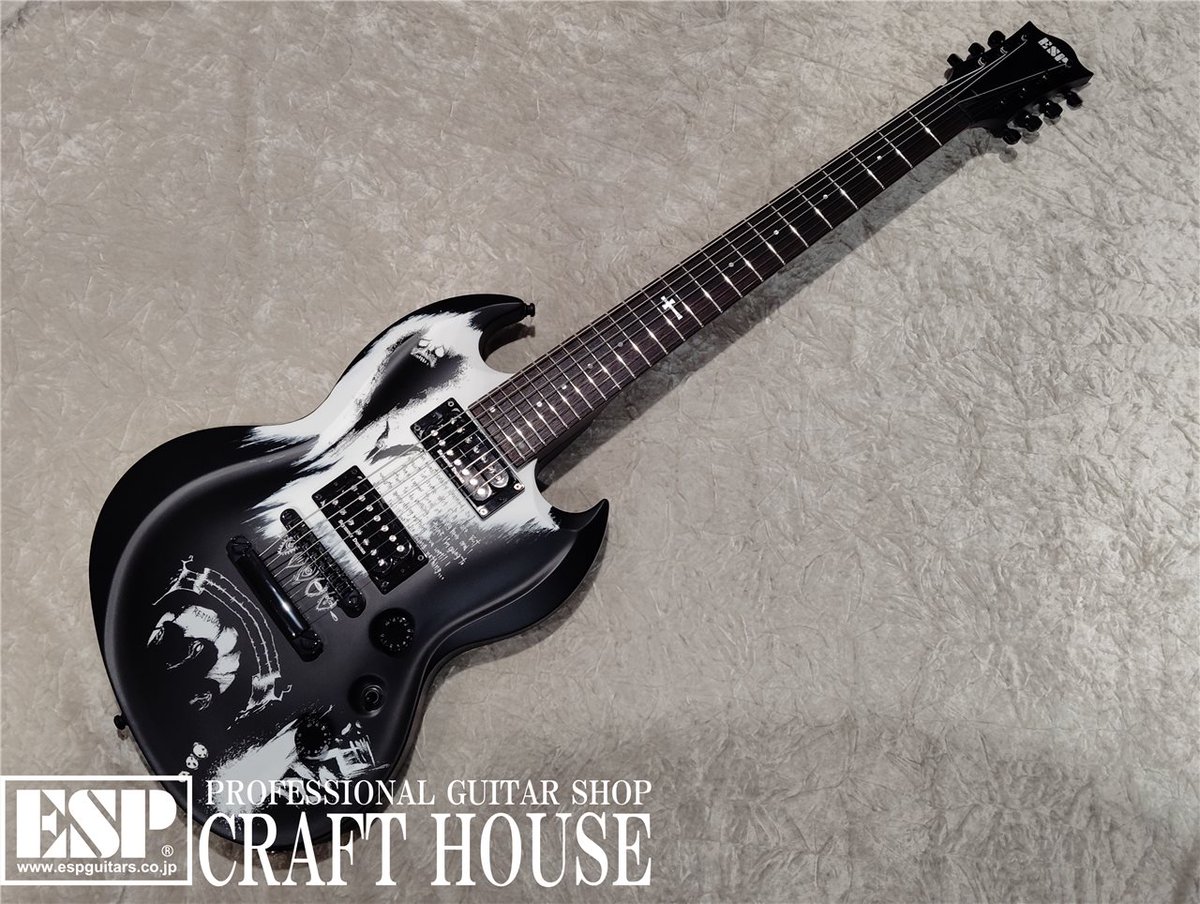 espcrafthouse's tweet image. 【✨入荷情報✨】
ESP「D-KV-7st [Nothing] / Black w/White Graphic」が即納可能‼️

DIR EN GREY 薫 Signature Modelです🔥

デジマートはこちら💁
digimart.net/cat01/shop22/D…
#ESP渋谷 #DIRENGREY #薫