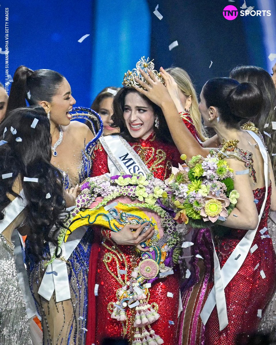 tntsportsmex's tweet image. ¡Felicidades por ganar por cuarta vez el #MissUniverse para México, Fátima Bosch! ⭐⭐⭐⭐

¡Permitido soñar! 🇲🇽🏆