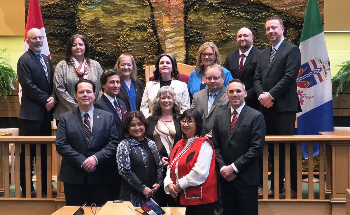 yukonparty's tweet photo. On Thursday, Yukon Party MLAs were officially sworn-in by #Yukon Commissioner Adeline Webber.

#ytpoli https://t.co/eA5hVqlmFF