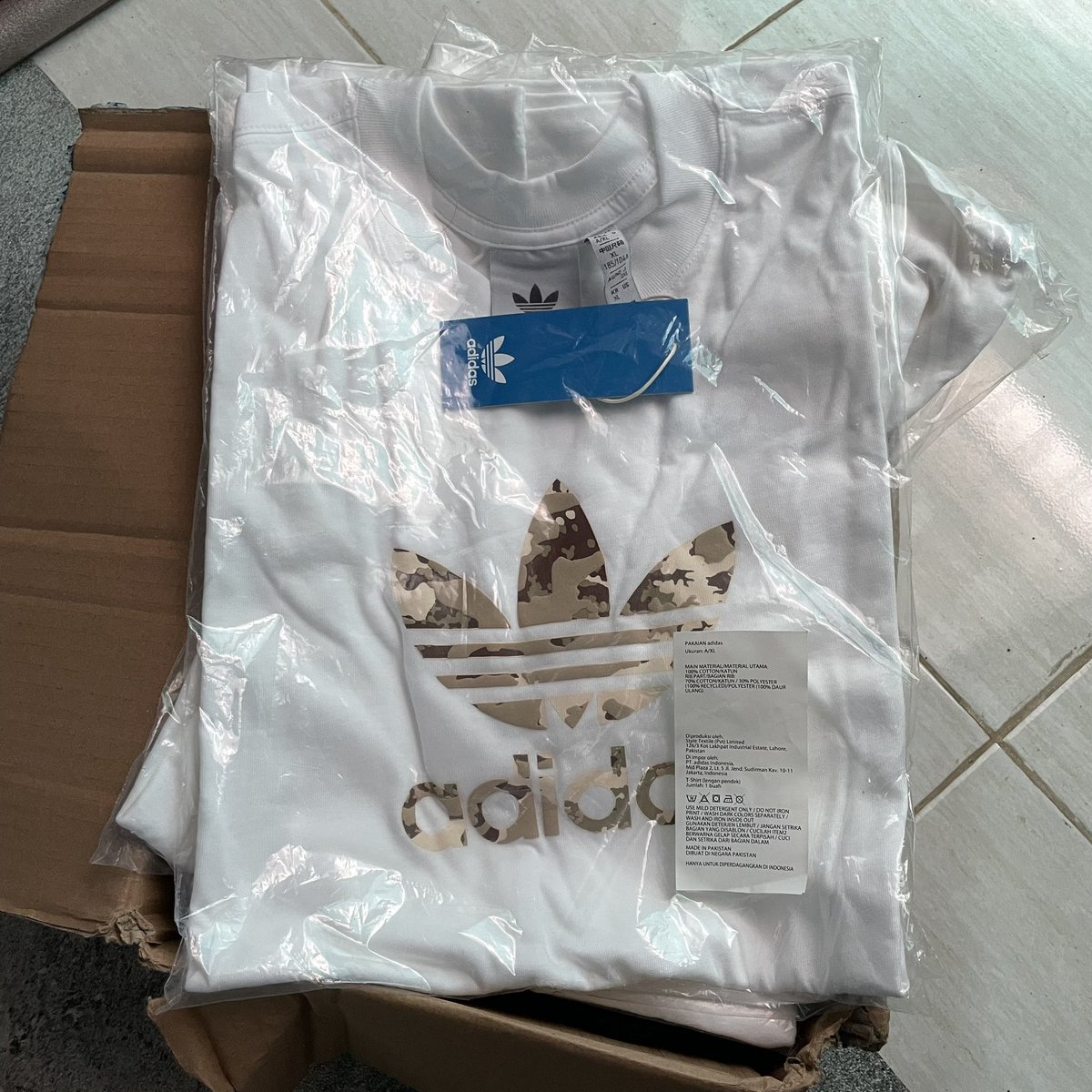 nanangds__'s tweet photo. #UGDforPSS1976 #UGDforPSS
@UGDforPSS1976 @JanganGoyah
Adidas 3foil camo tshirt original
sz S L XL 160rb aja https://t.co/IUi08WTCLo