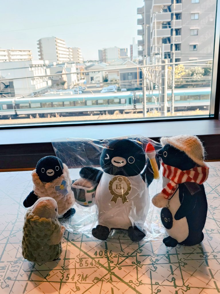 こんにちはぺんです😊
今日は鉄博へおでぺんしました🚃
15周年記念ペン🐧ちゃんをお迎え🥰