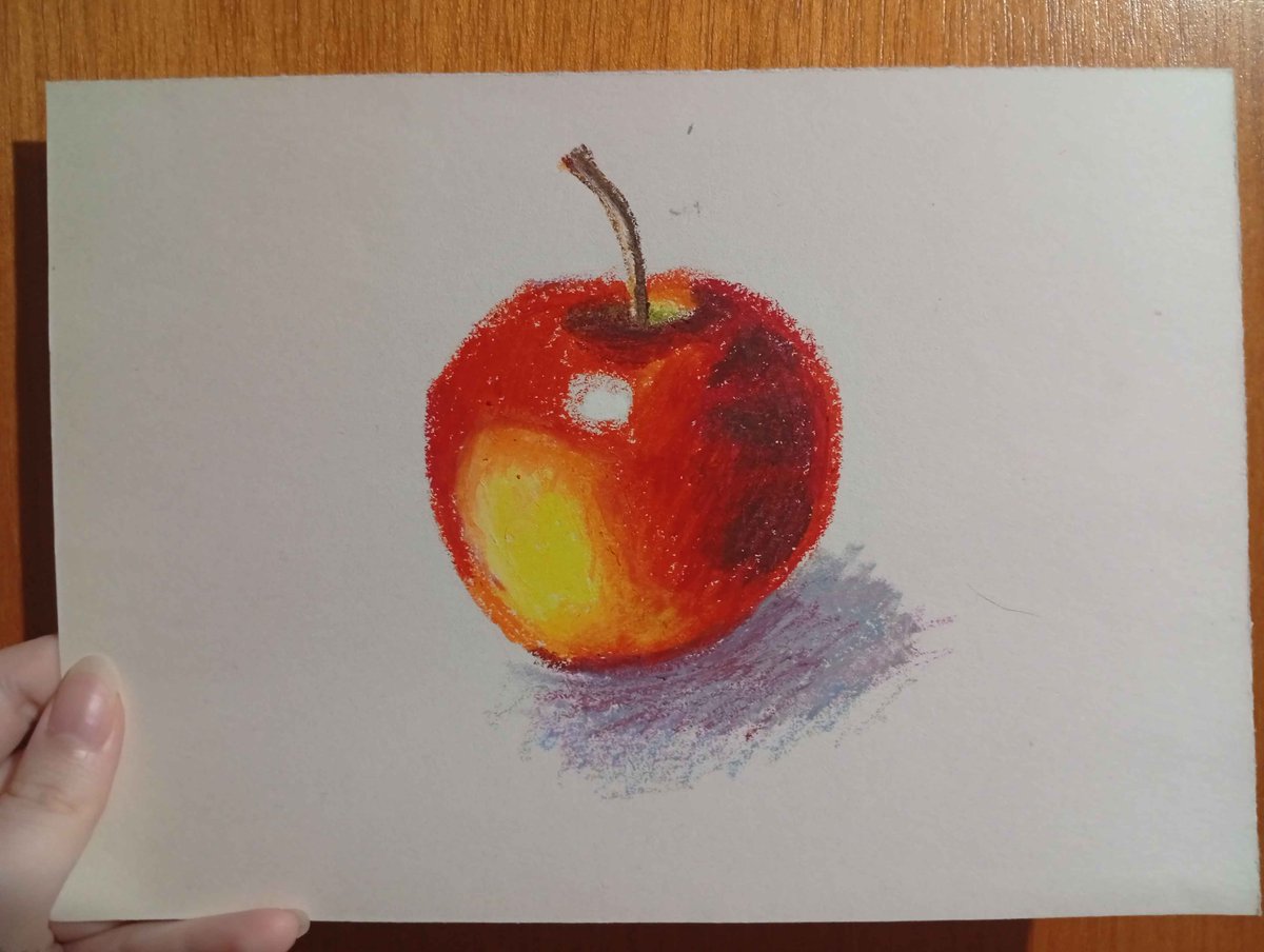 alyulina_'s tweet photo. my parents bought me oil pastels! https://t.co/NwjGkiod8i