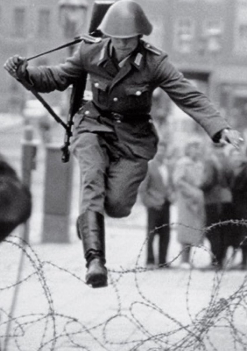 seanx23pfa's tweet image. Uk soon