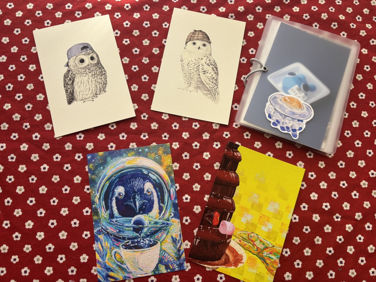 gumiudon's tweet image. 今回はポストカードケースを持っていったのでたくさん買いました🎀🎀🎀
#デザフェス62 #デザフェス戦利品