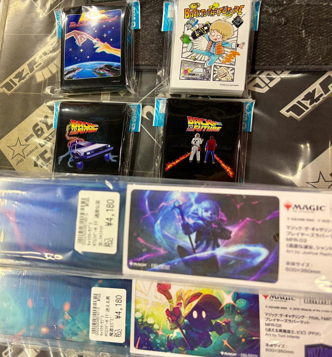 サプライ入荷情報】 ○BACK TO THE FUTUER スリーブ4種類 ○MTG×FF