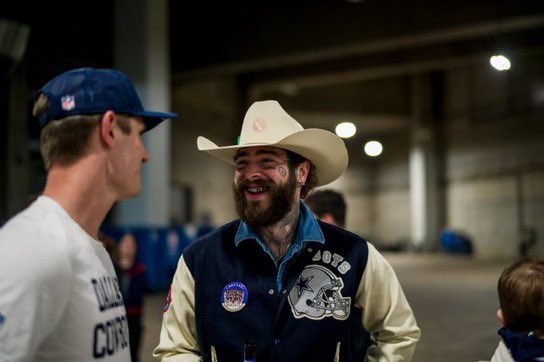 ButterAubrey's tweet image. Here’s some Posty and Aubrey to bless your timeline