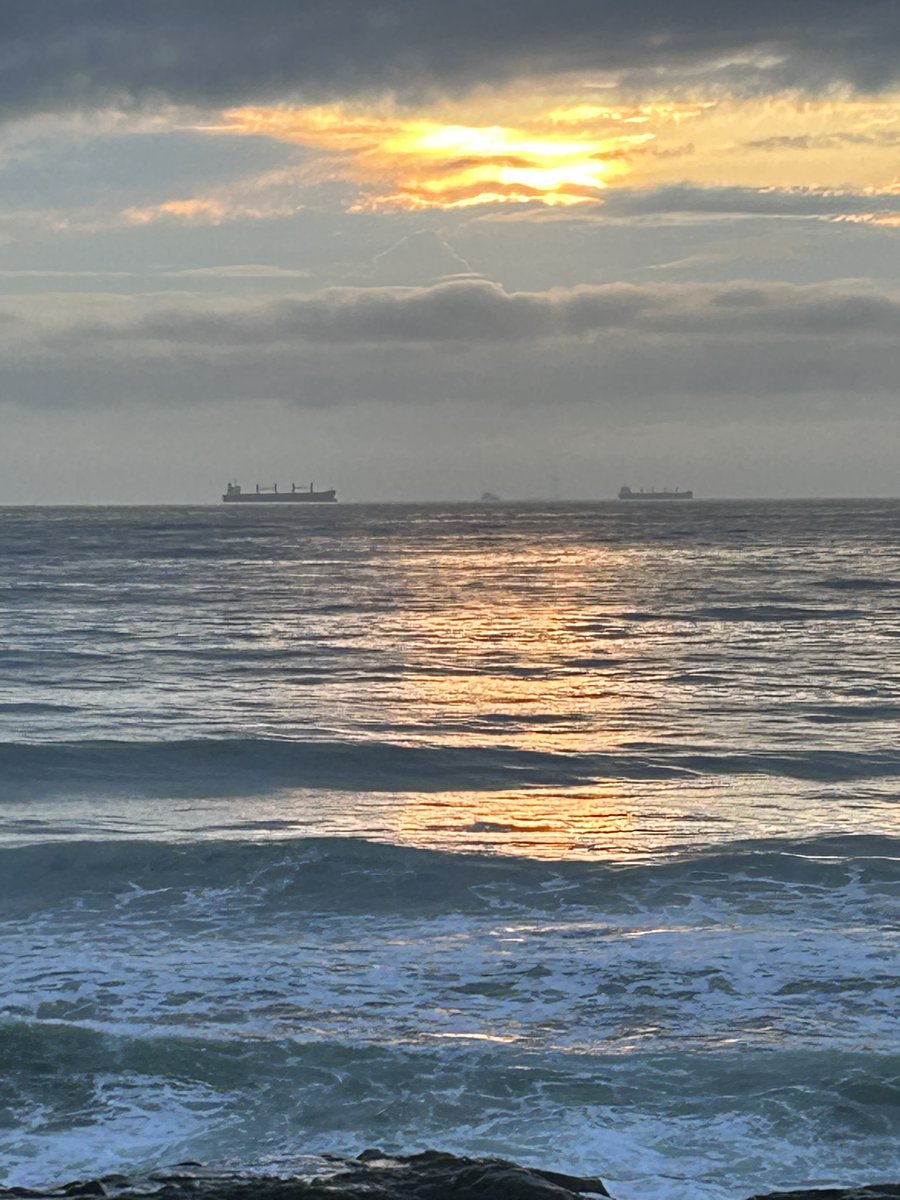 Dear Entrepreneur: Days that start great…end great 🤙