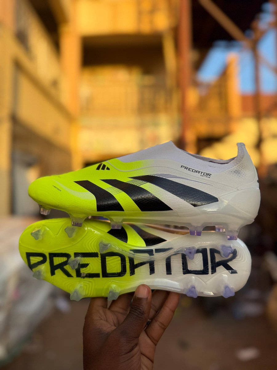 Football Boots

Price: ₦49k

Location kaduna, delivery nationwide call-08100602313 
WhatsApp- wa.me/2348100602313