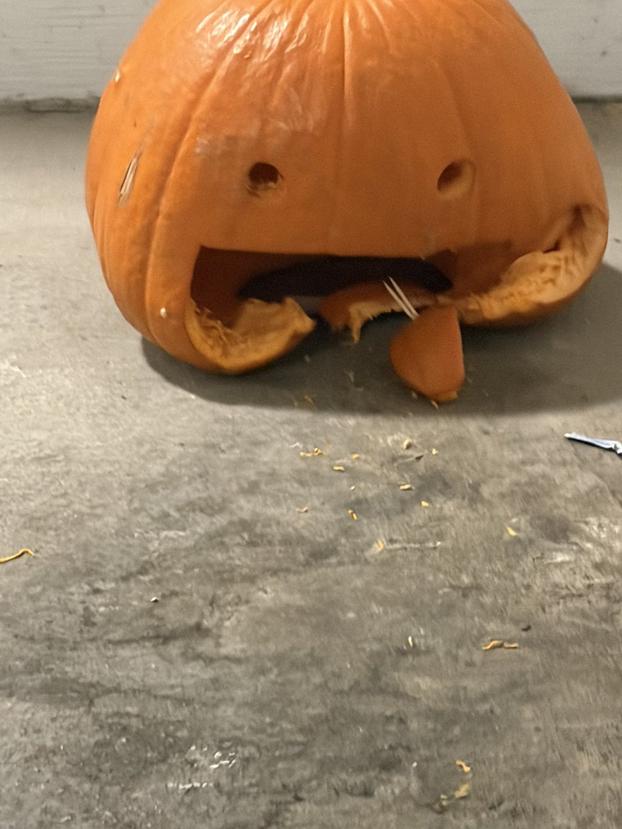 XxCigEnjoyerxX's tweet photo. Shit post #37 #shitpost https://t.co/KiRAs9IYZq