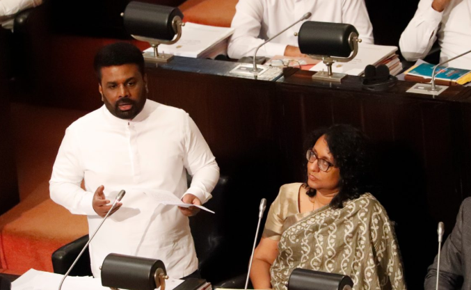 GatewayHouseIND's tweet photo. In April 2022, #SriLanka faced its worst economic crisis, triggering a vicious cycle of #inflation and #poverty. By the first half of Nov 2025, the economy had grown 4.8%. Our article analyses the 2026 budget, which aims to consolidate this stabilisation.
https://t.co/8t1bYM1k3u https://t.co/qmYr4oLlmM