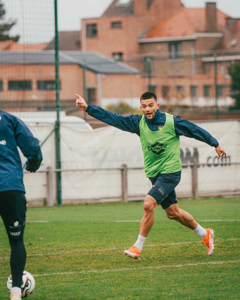 STVV_JP's tweet image. 欠場が続いていた #ムスリウ 選手がチーム練習に合流！⚽️
トレーニングでも元気な姿を見せてくれています！💪

#シントトロイデン #STVV 
#ここから世界へ