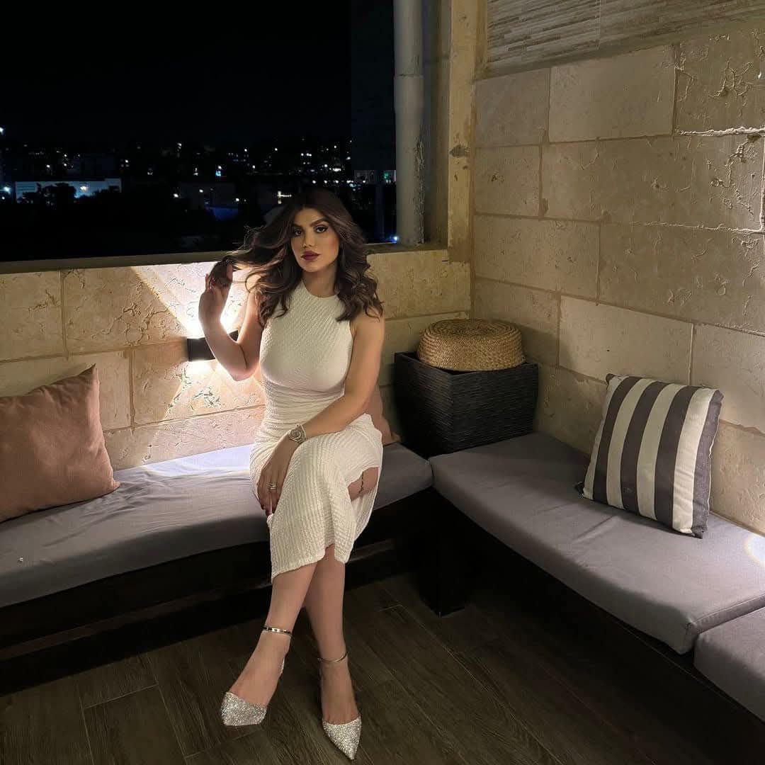 عمتي وتاج راسي العظيمة المقدسة أشتي 🛐💕
اتمنى اكون تحت رجلها واندعس منها ومملوك لها 

#معصيتي_رحتي 
#ديوت_أمي
#ديوت_بدوي