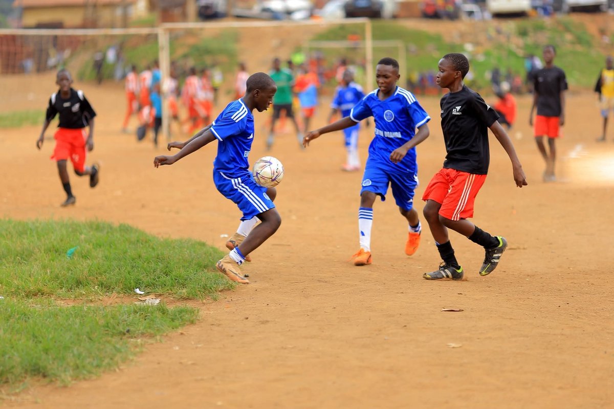 Everton Uganda tweet media