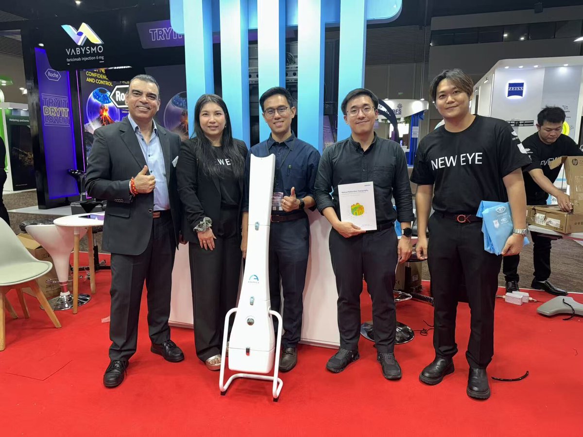 EyeroboOfficial's tweet image. A productive and inspiring week at the #54thRCOPT in Bangkok! A heartfelt thank you to our incredible distributor NewEye Co. Ltd and its owner, Mr. Joe, for hosting a wonderful event and for your team&apos;s unwavering support. 💞 

#MyopiaControl #ChildEyeHealth #RRT #Kelaidos