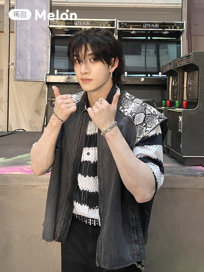 📸| Melon Magazine DO IT exclusive shots #BangChan #방찬