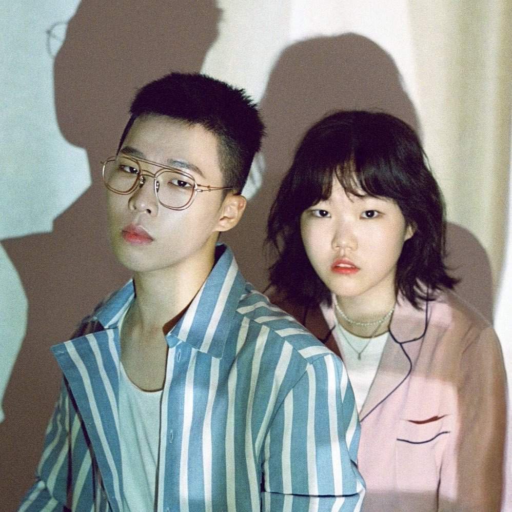 kchartsmaster's tweet image. AKMU is reportedly leaving YG Entertainment after 12 years to go independent.

v.daum.net/v/202511211402…