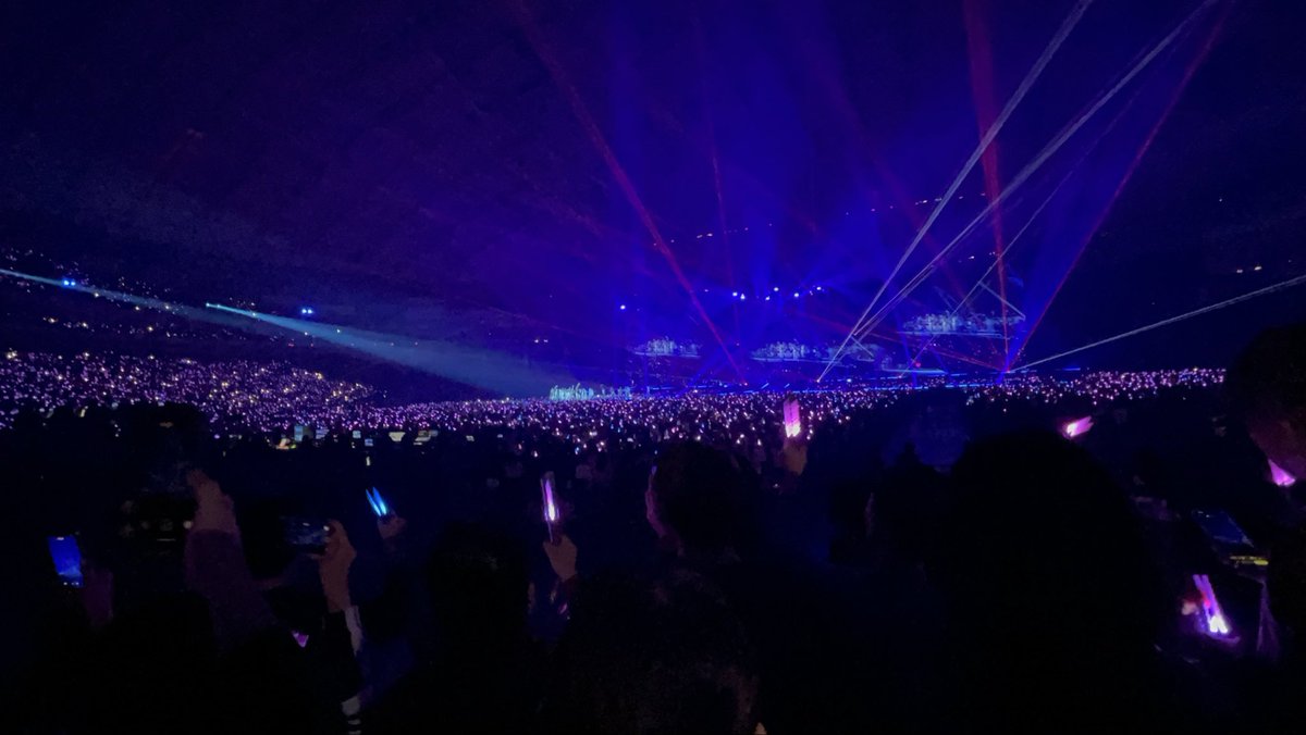srod36's tweet photo. 改めてルセラフィム東京ドームおめでとう&amp;ありがとう❣️
名古屋公演では惜しくも会えなかったけどやっとユンジンに会えた💚

ビジュも最高🫶パフォーマンスも最高🫶それだけルセラと全スタッフさんが本気で作り上げたステージに東京ドームが魔法にかかったみたいだった❣️
何もかもが最高の2日間でした❣️ https://t.co/o6wz26rbZv