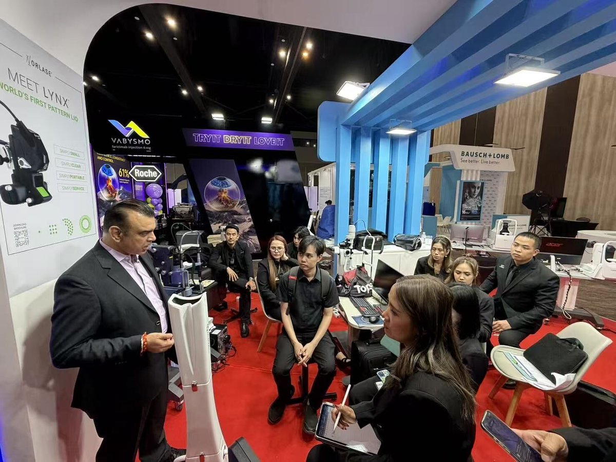 EyeroboOfficial's tweet image. A productive and inspiring week at the #54thRCOPT in Bangkok! A heartfelt thank you to our incredible distributor NewEye Co. Ltd and its owner, Mr. Joe, for hosting a wonderful event and for your team&apos;s unwavering support. 💞 

#MyopiaControl #ChildEyeHealth #RRT #Kelaidos