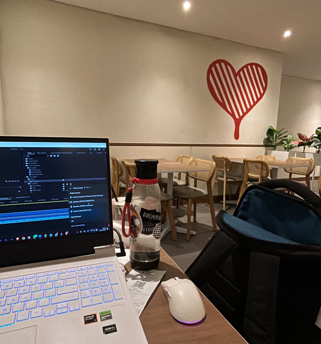 multazam___'s tweet image. 