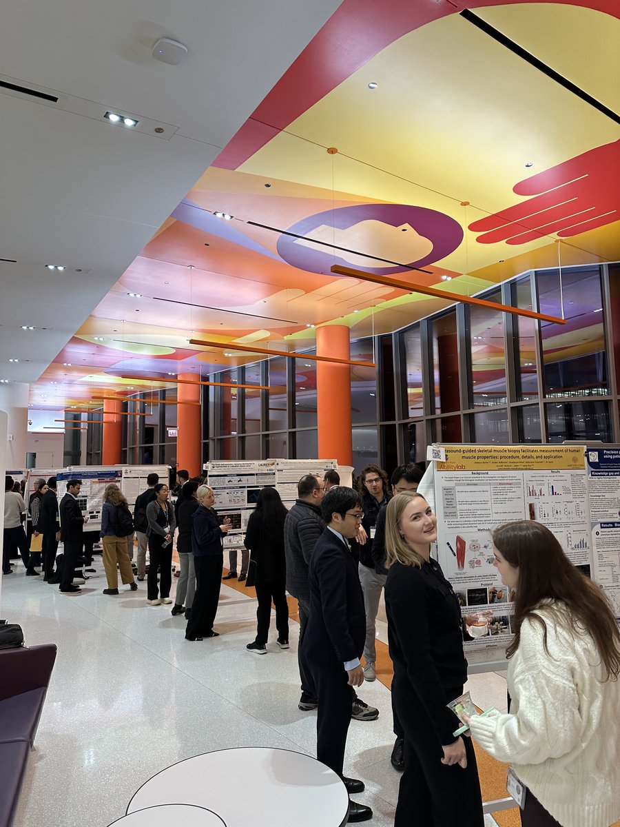 AR3T_P2C's tweet image. Plenary speaker Ana Rodríguez Castillo kicked off day one of Regen Rehab25 with her talk,” Limitations and Constraints in the Art World: An Inevitable Force of Creation,” which drew parallels between regenerative rehabilitation research and the art world.
@AAPhysiatrists