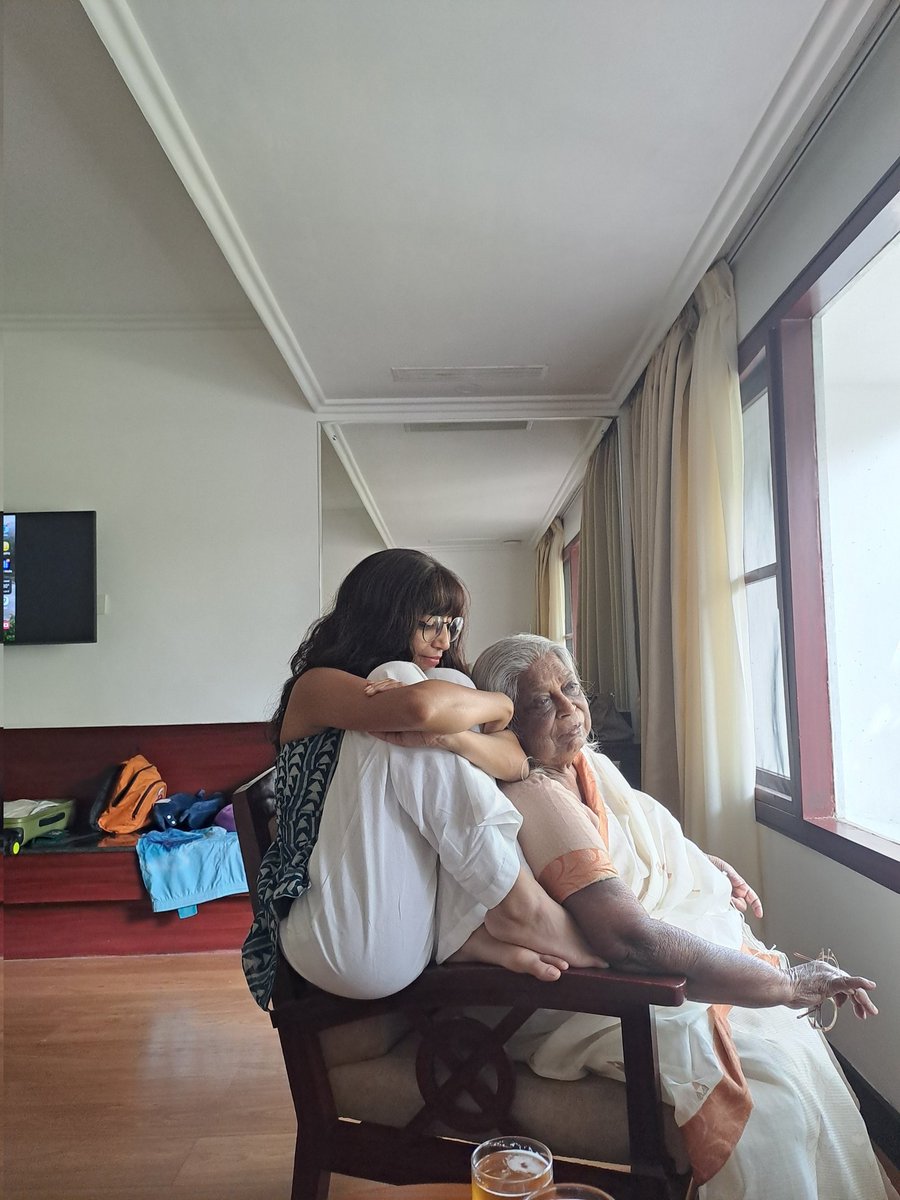 Ishcomic's tweet image. Post a picture YOU took. Just a pic. No description.