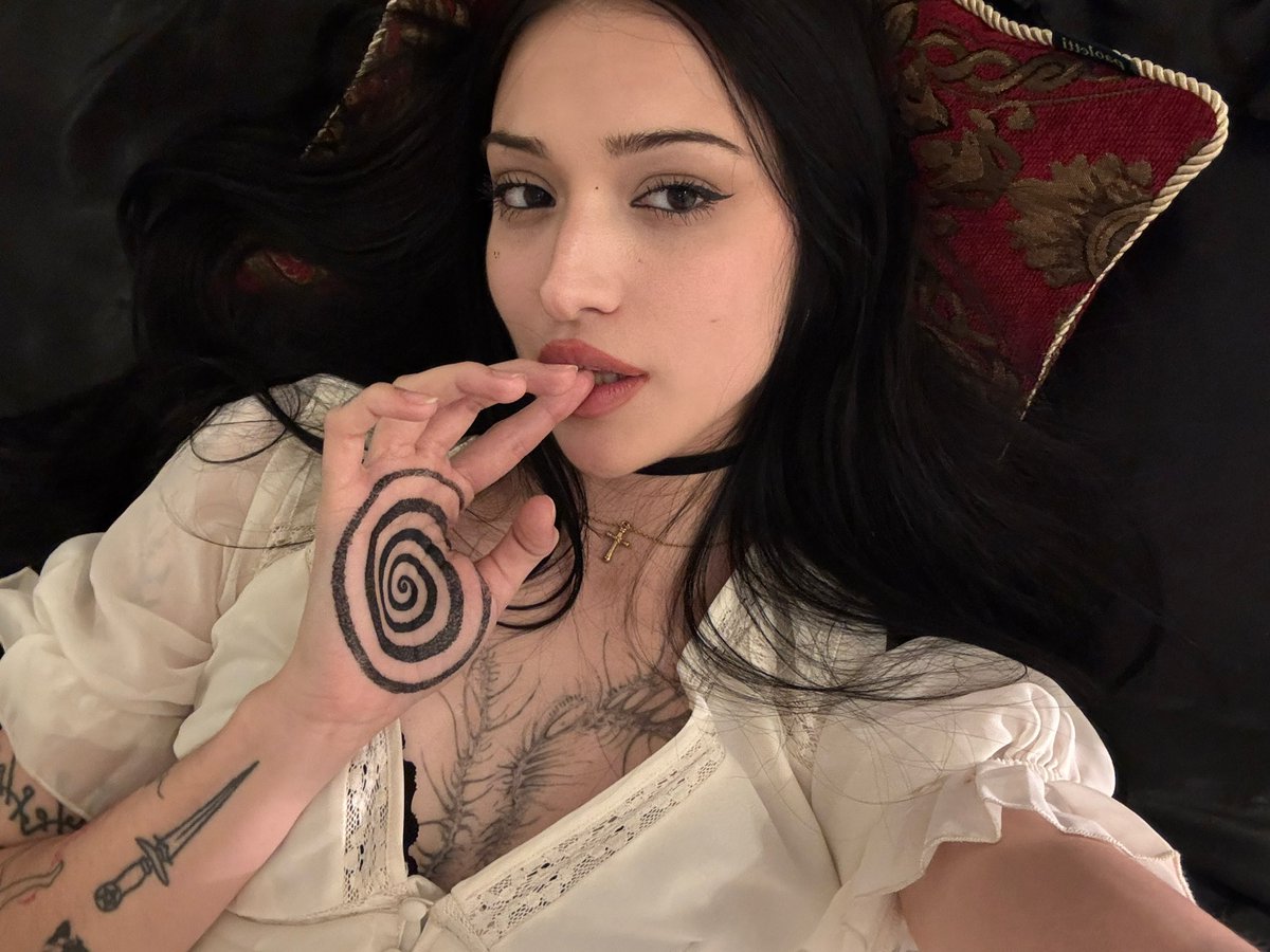 juno (@junokilla) on Twitter photo 