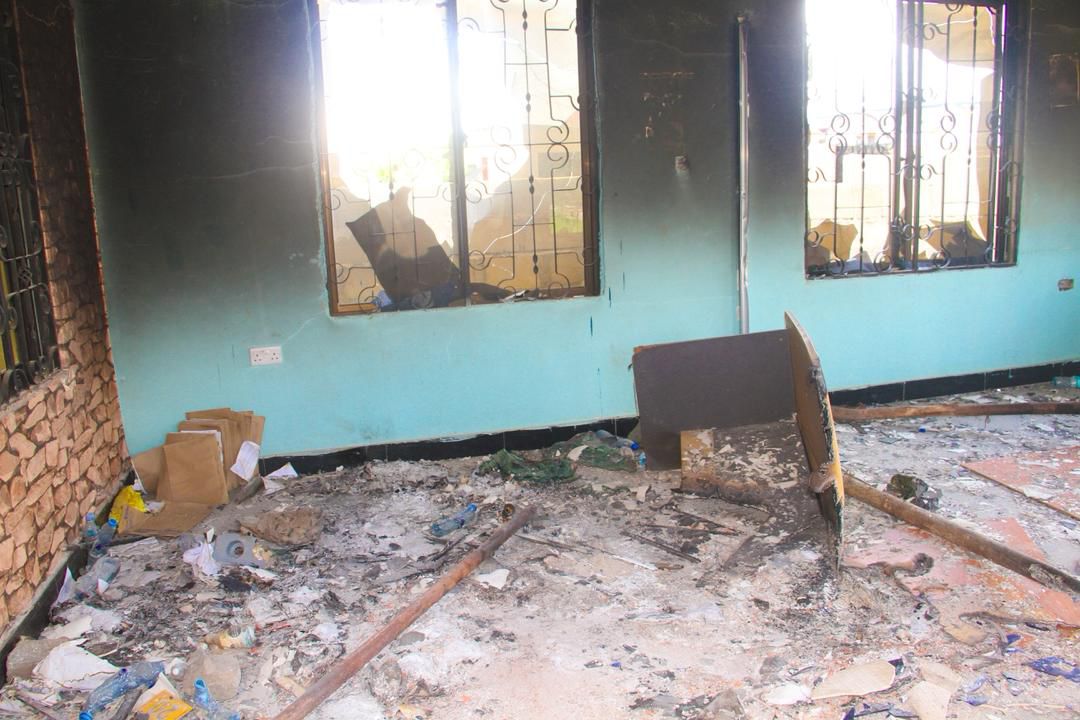 French_girlke's tweet image. Violence cannot be a form of expression. True protest respects law, property, and fellow citizens. Tanzania Stands for Peace #ViolenceIsNotProtest