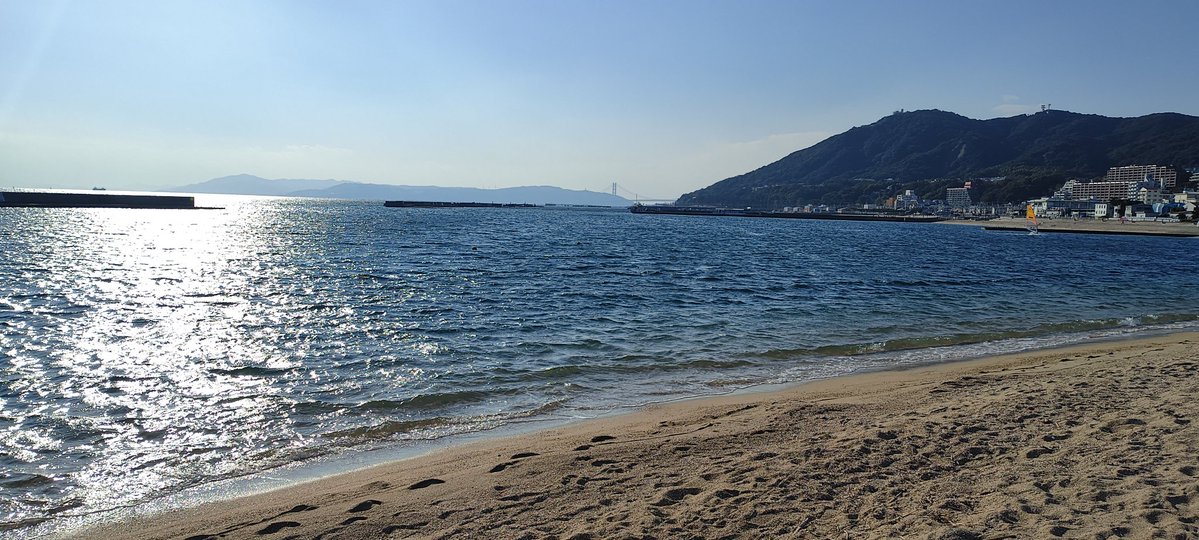 tuamitx0's tweet image. 神户太美啦，还得是海边