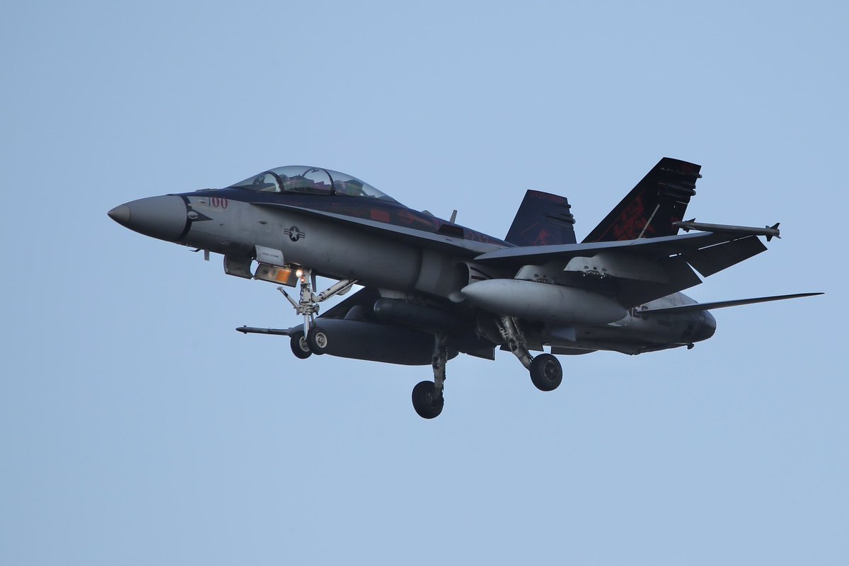 _tatezou's tweet photo. 2025/11/21 #航空自衛隊 #三沢基地 (#RJSM) #SM_watcher 久々のF/A-18♪
色もついてるし♪ https://t.co/pwJp8vI7ub
