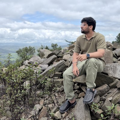 deepesh_adwani's tweet photo. #NewProfilePic https://t.co/LRhTtHVtmK