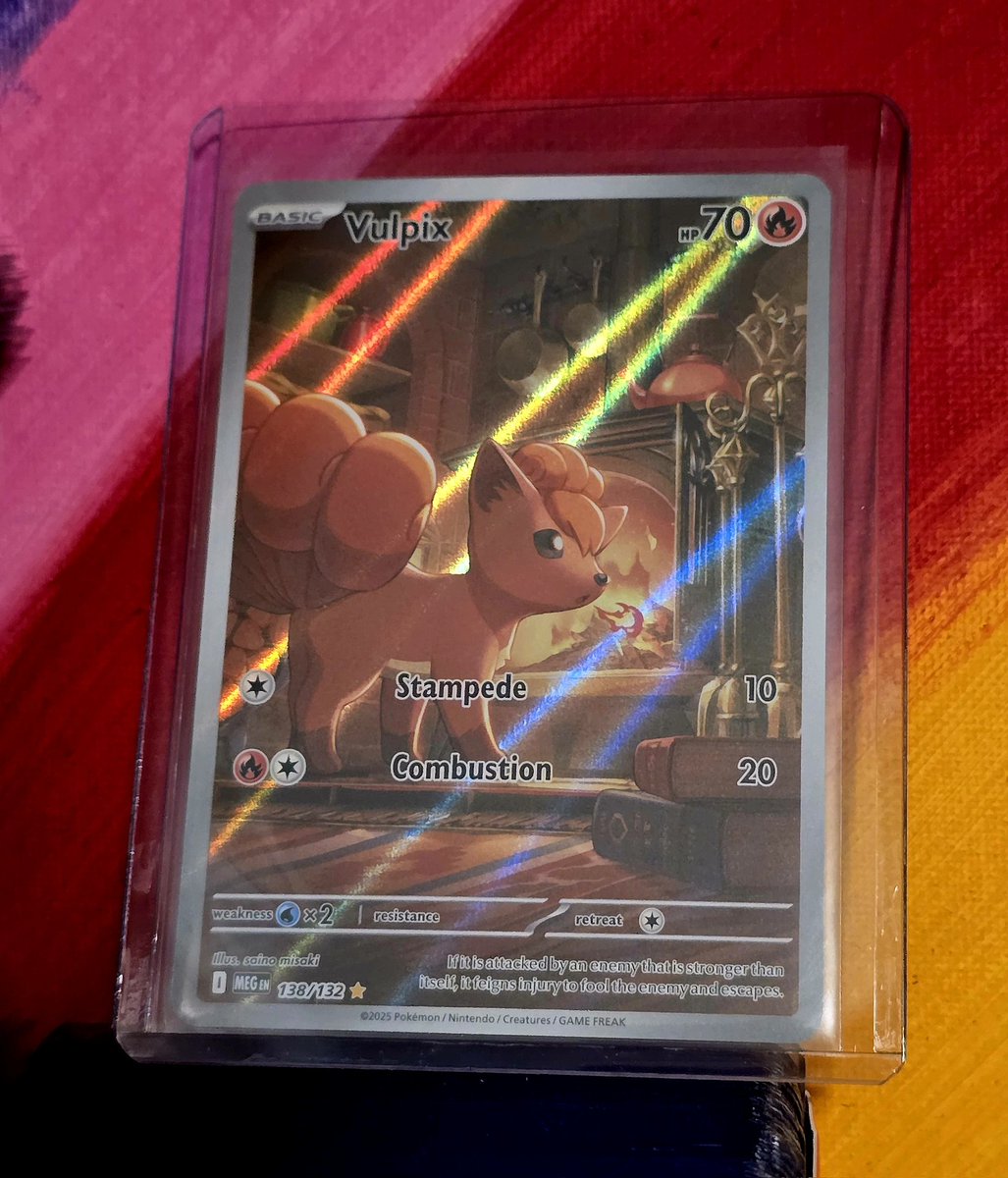 So excited when I pulled this for my collection!! 🌟🥰 cutie vulpix startin' a lil fire for us ♡ #tcg #pokemon