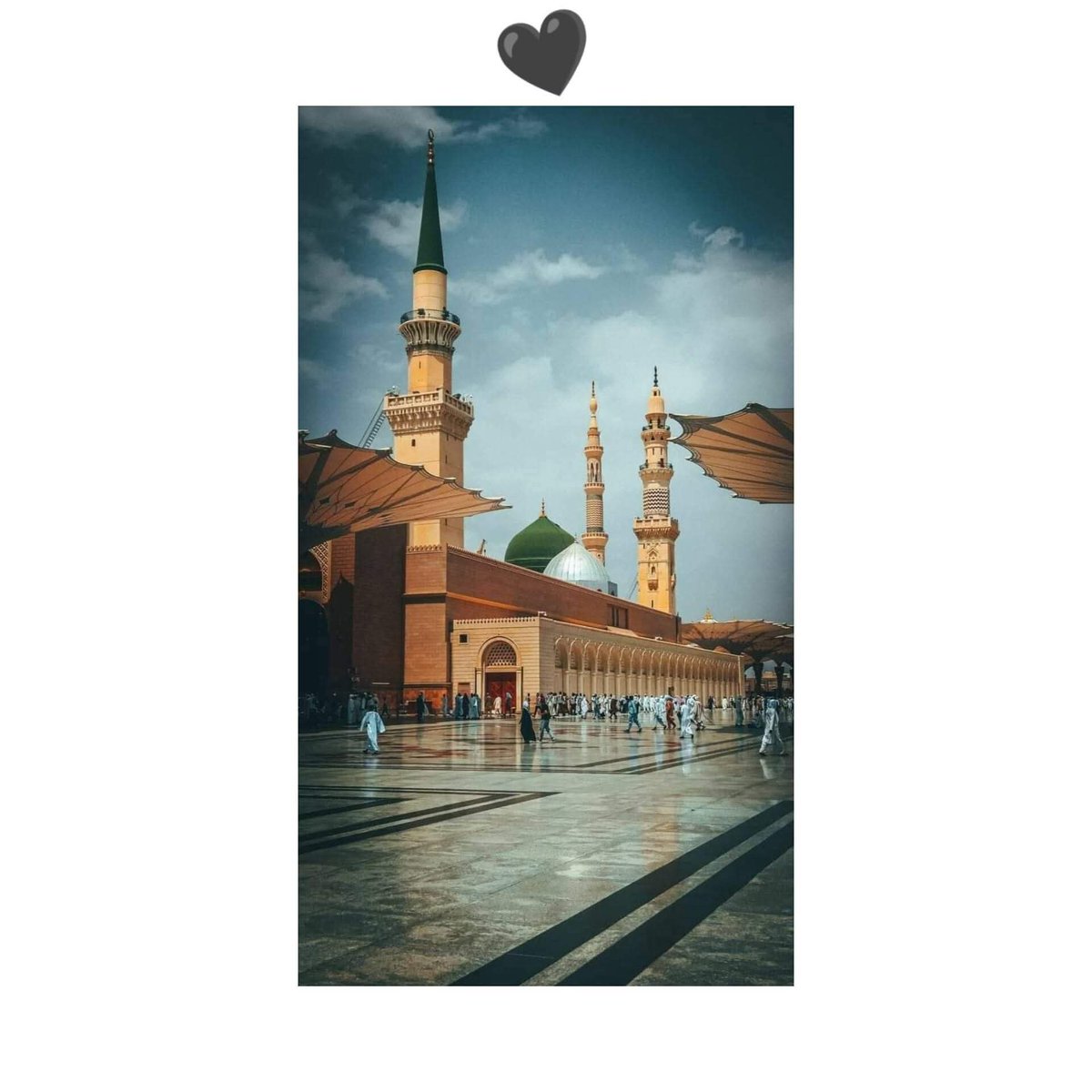 میں اُن ﷺ کا ہوں تا حشر نصیرؔ اُن ﷺ کا رہوں گا۔۔۔!! 
صد شکر کہ اُن ﷺ سے میری نِسبت اَزلی ہے۔۔۔🙂♥️

صَلَّی اللّٰہ عَلَیــــــــــــہِ واٰلِہٖ وَسَلِّمْ 🌸💚