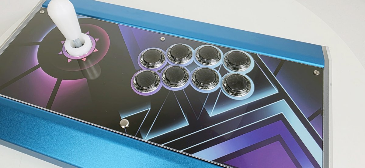 ASURAFACTORY's tweet image. My favorite one-pick color blue among all 2nd Gen. Force!!

product specs:

• 2nd-generation asura force in blue
• Acrylic top plate + skin version
• Leopard pcb
• Fujin zero
• Seimitsu ps-14-k-holo hologram buttons
• Samducksa 203c low-noise function buttons