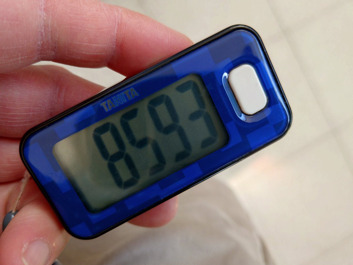 hattarishinin's tweet image. 道の駅から伊豆長岡駅まで腹ごなし🚶💨
修善寺駅まで歩きたかったが、
風邪気味＆昨日も歩きすぎたので🤧
今日はほどほどに💤
カレンダー📅買って一旦修善寺移動🚃
#ウォーキング
#いずっぱこ
#伊豆で何やってんだ