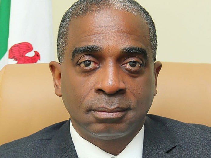 thecableng's tweet image. Segun Awolowo dies at 62 

Segun Awolowo, grandchild of the late Obafemi Awolowo, the eminent politician and statesman, has died.

He was 62.

The Awolowo family announced the passing of Segun in a statement issued on Thursday.

“With extremely heavy hearts, we announce the…