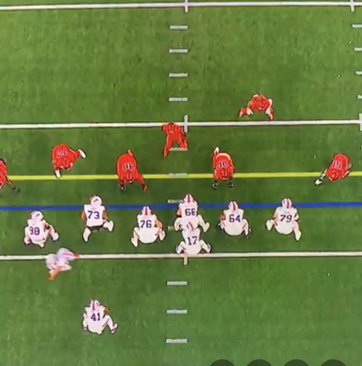 LouisPaoneLV's tweet image. I’ll be telling stories one day that this was a 2 yard loss.  

They won’t believe me.  

#BillsMafia  #Whatarewedoing