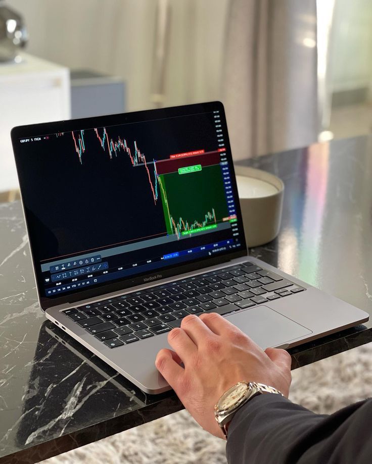 brian_yusem's tweet image. 🚀 Trading in Progress!

Learning, analyzing, and making moves in the market every day.

📊 #TechnicalAnalysis #ChartPatterns #SmartInvesting

💹 #TradingDesk #ForexTrading #OptionsTrading #SwingTrading

💡 #StockMarketEducation #CryptoInvestor #TradingView #RiskManagement