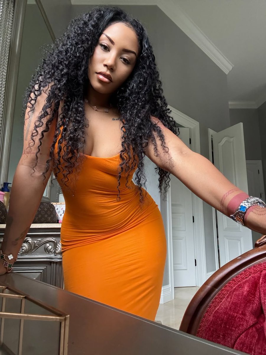 RuthOvibes's tweet image. Because you asked... All natural 💞🦋