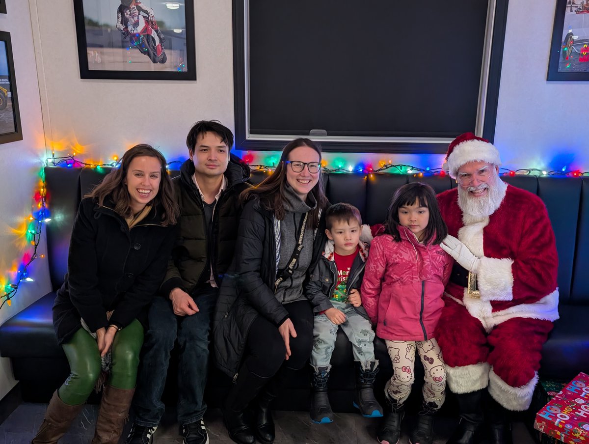 SarahRyanYEG's tweet photo. Had so much fun tonight with my niece and nephew (and their parents) at #MagicofLights at #RADTorqueRaceway. An excellent way to get into the holiday spirit. It started with a visit to the big man in red, of course! #yeg #Santa https://t.co/ifdPKLHJxe