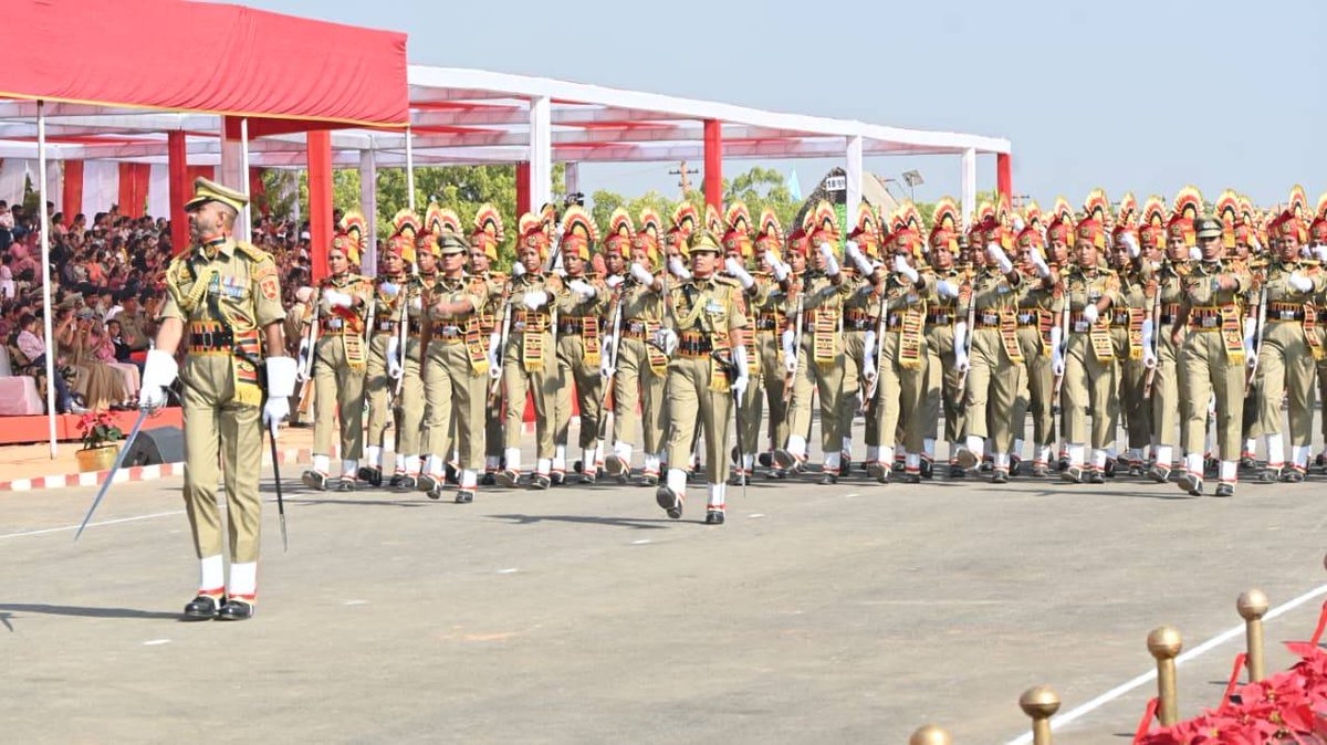 gora94304's tweet photo. Diamond Jubilee of the Border Security Force—celebrating dedication, duty, and courage. Join us Live. #BSF #IndiasFirstLineOfDefence #BSFDiamondJubilee #BSFAt61 #BSF_सर्वदा_सतर्क https://t.co/bKR3k1PpwA
