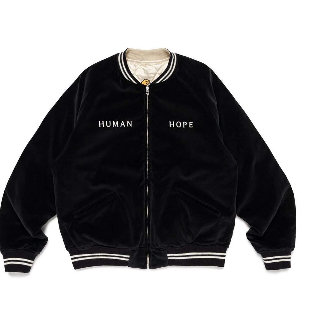 myyouwithjk's tweet image. joon wearing human hope collection 🥹