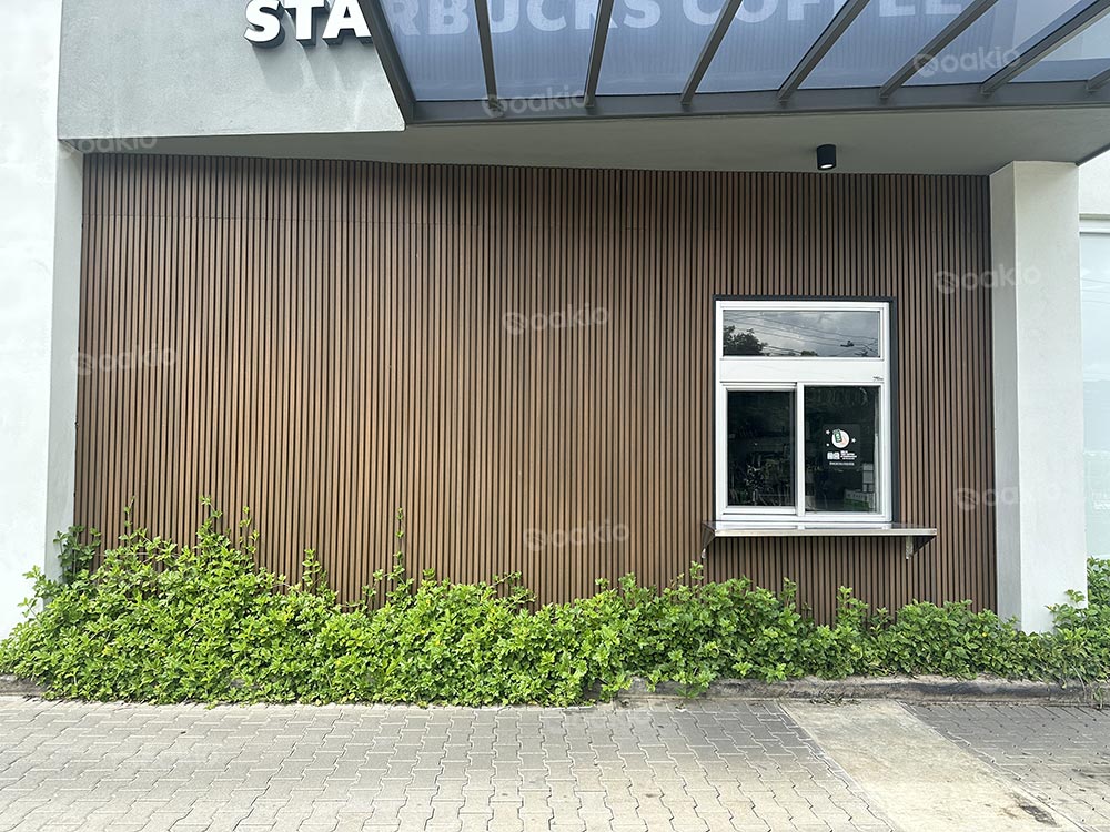 Can wood-look façades handle the tropics?

A Costa Rican client wanted a warm café-style look that could survive sun, rain, and humidity.

Our answer: Oakio #WPC cladding in custom Red Cedar — natural warmth with UV resistance, moisture durability, and low maintenance made.